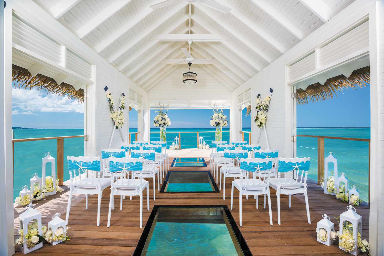 SSCAISLESOCIETYOVERTHEWATERCHAPELWEDDINGCEREMONYSETUP1-f76b3fbb505f43fa9f7d0e15a0a8eef6